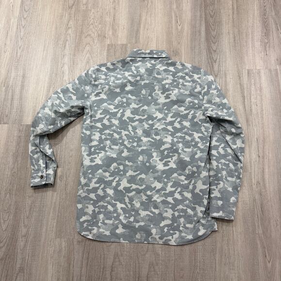 The North Face Camo Button Shirt Men's Large Gray Camouflage Outdoors Hiking - Picture 6 of 8